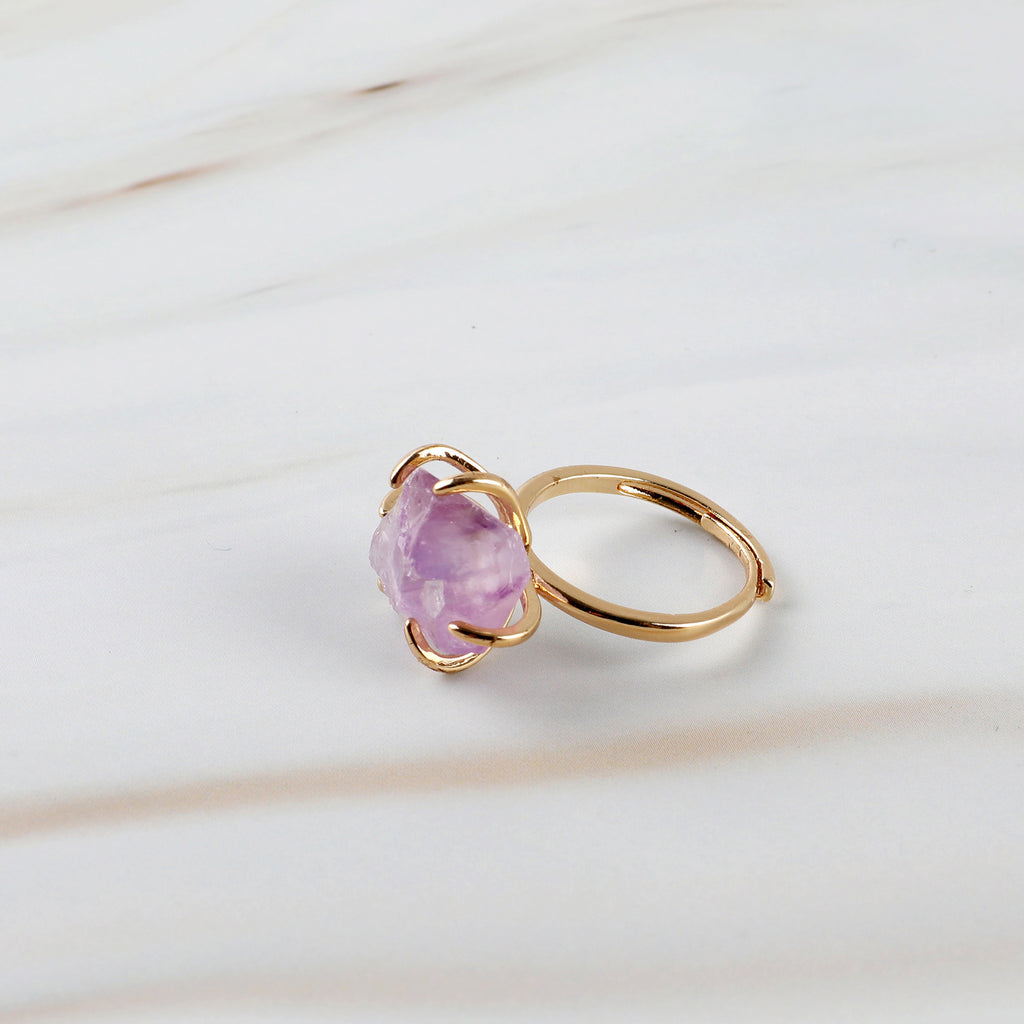 Natural Stone Six-claw Crystal Ring