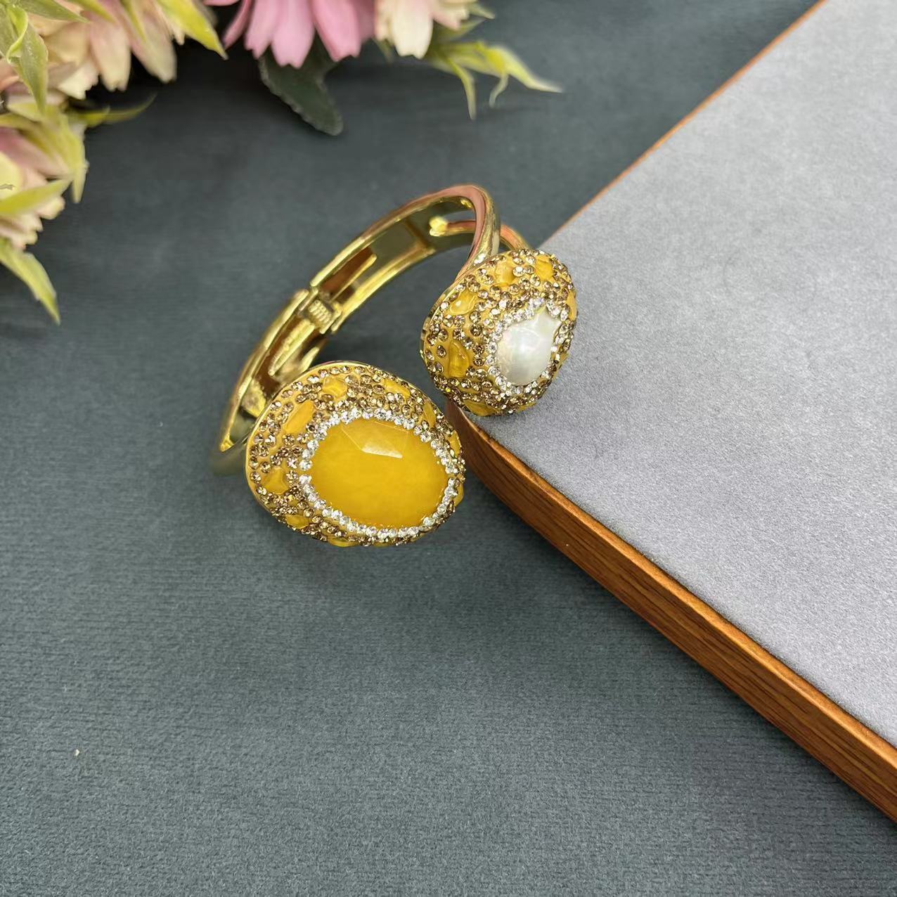 stylish-electroplated-natural-gemstone-bracelet yellow color