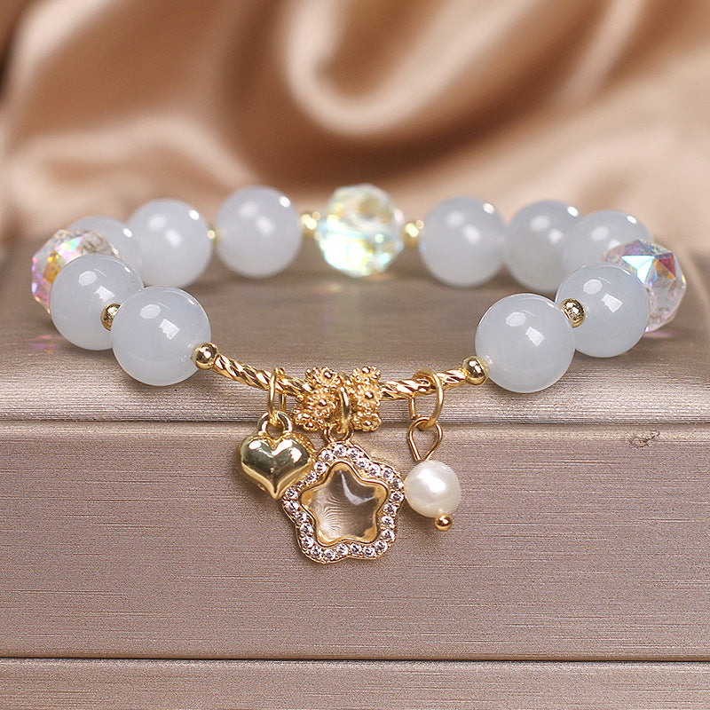 High-quality natural stone bracelet for women offering a soft, feminine look